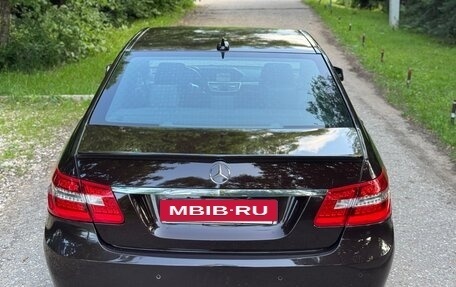 Mercedes-Benz E-Класс, 2011 год, 1 600 000 рублей, 14 фотография
