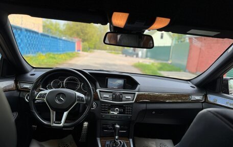 Mercedes-Benz E-Класс, 2011 год, 1 600 000 рублей, 19 фотография