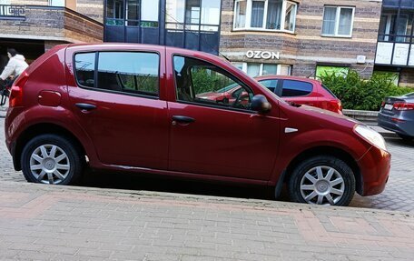 Renault Sandero I, 2014 год, 600 000 рублей, 4 фотография