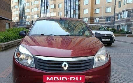 Renault Sandero I, 2014 год, 600 000 рублей, 2 фотография