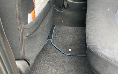 Honda Fit III, 2010 год, 630 000 рублей, 10 фотография