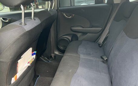 Honda Fit III, 2010 год, 630 000 рублей, 9 фотография
