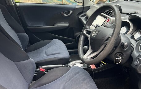 Honda Fit III, 2010 год, 630 000 рублей, 8 фотография