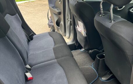 Honda Fit III, 2010 год, 630 000 рублей, 13 фотография