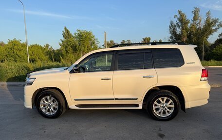Toyota Land Cruiser 200, 2015 год, 7 300 000 рублей, 5 фотография