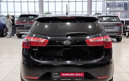 KIA Rio III рестайлинг, 2013 год, 650 000 рублей, 10 фотография
