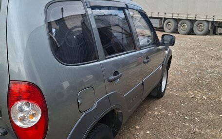Chevrolet Niva I рестайлинг, 2012 год, 630 000 рублей, 18 фотография