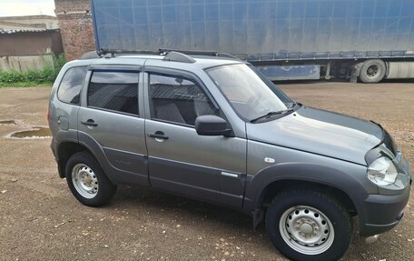 Chevrolet Niva I рестайлинг, 2012 год, 630 000 рублей, 22 фотография