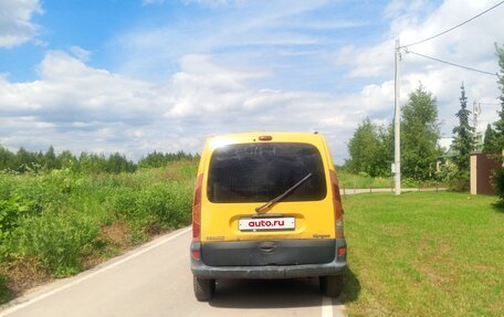 Renault Kangoo II рестайлинг, 2001 год, 389 000 рублей, 5 фотография