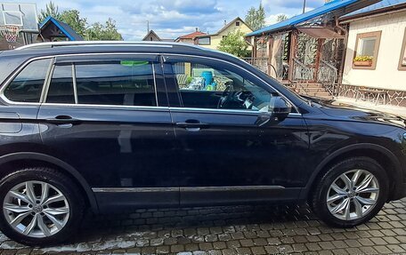 Volkswagen Tiguan II, 2020 год, 2 890 000 рублей, 8 фотография