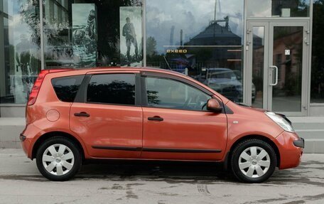 Nissan Note II рестайлинг, 2006 год, 700 000 рублей, 4 фотография