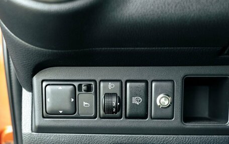 Nissan Note II рестайлинг, 2006 год, 700 000 рублей, 17 фотография