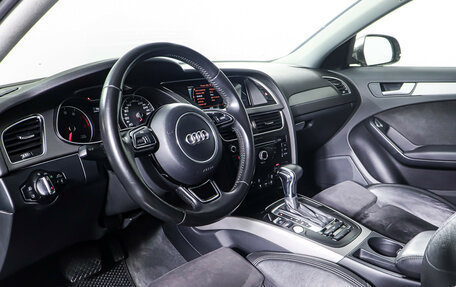 Audi A4, 2012 год, 1 535 000 рублей, 14 фотография