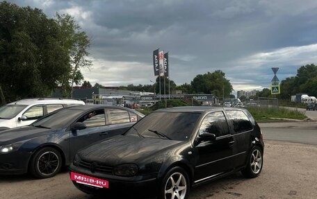 Volkswagen Golf IV, 2001 год, 285 000 рублей, 2 фотография
