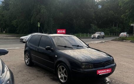 Volkswagen Golf IV, 2001 год, 285 000 рублей, 3 фотография
