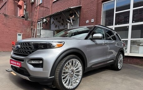 Ford Explorer VI, 2020 год, 3 500 000 рублей, 2 фотография