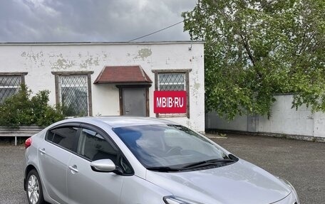 KIA Cerato III, 2013 год, 950 000 рублей, 2 фотография