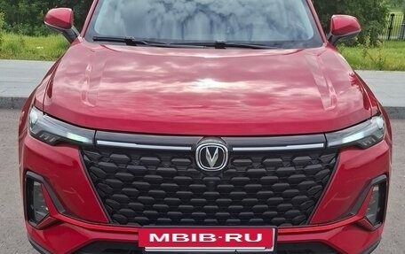 Changan CS35 Plus, 2023 год, 1 700 000 рублей, 2 фотография