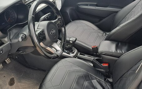 KIA Rio IV, 2019 год, 1 000 000 рублей, 5 фотография