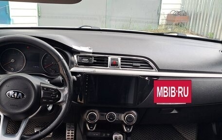 KIA Rio IV, 2019 год, 1 000 000 рублей, 3 фотография