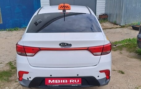 KIA Rio IV, 2019 год, 1 000 000 рублей, 6 фотография