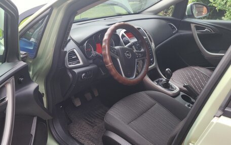 Opel Astra J, 2011 год, 780 000 рублей, 6 фотография