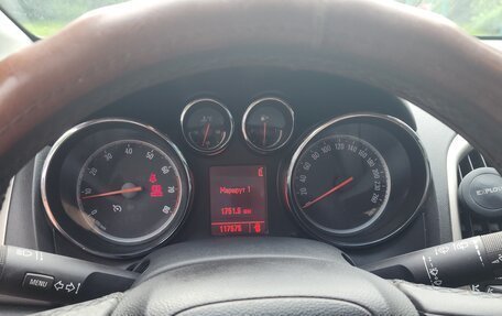 Opel Astra J, 2011 год, 780 000 рублей, 17 фотография
