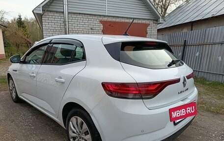 Renault Megane IV, 2021 год, 1 450 000 рублей, 5 фотография