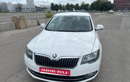 Skoda Superb III рестайлинг, 2014 год, 1 200 000 рублей, 2 фотография