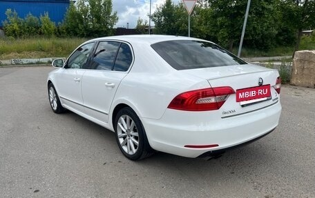 Skoda Superb III рестайлинг, 2014 год, 1 200 000 рублей, 7 фотография