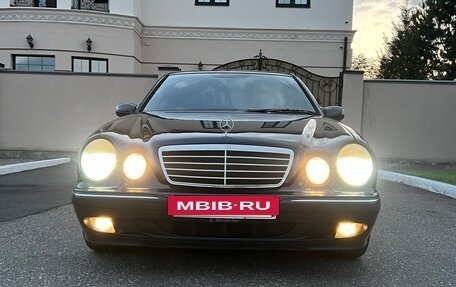 Mercedes-Benz E-Класс, 2001 год, 880 000 рублей, 9 фотография
