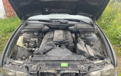 BMW 5 серия, 2003 год, 900 000 рублей, 1 фотография