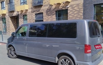 Volkswagen Caravelle T5, 2011 год, 2 350 000 рублей, 1 фотография