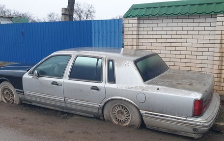 Lincoln Town Car II, 1990 год, 400 000 рублей, 9 фотография