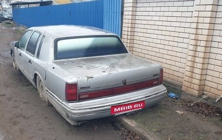 Lincoln Town Car II, 1990 год, 400 000 рублей, 8 фотография