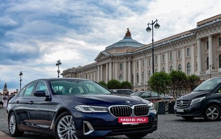 BMW 5 серия, 2021 год, 5 490 000 рублей, 6 фотография