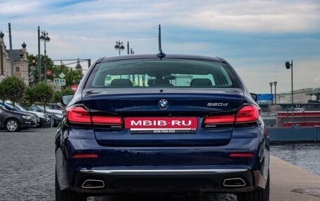 BMW 5 серия, 2021 год, 5 490 000 рублей, 9 фотография