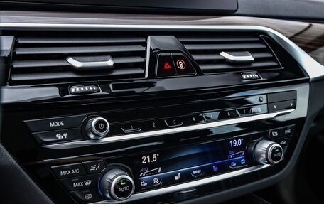 BMW 5 серия, 2021 год, 5 490 000 рублей, 27 фотография