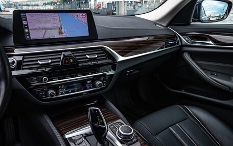 BMW 5 серия, 2021 год, 5 490 000 рублей, 25 фотография