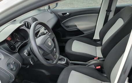 SEAT Ibiza IV рестайлинг 2, 2012 год, 780 000 рублей, 9 фотография