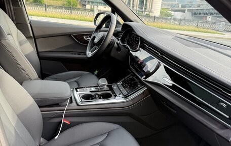 Audi Q7, 2023 год, 5 300 000 рублей, 17 фотография