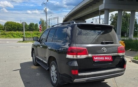 Toyota Land Cruiser 200, 2016 год, 6 550 000 рублей, 16 фотография