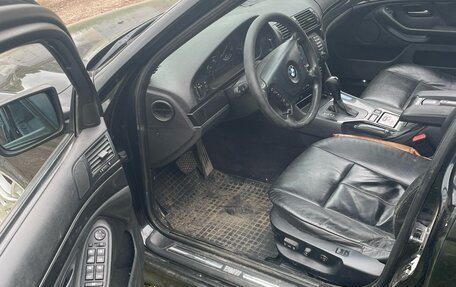 BMW 5 серия, 2003 год, 900 000 рублей, 2 фотография