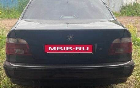BMW 5 серия, 2003 год, 900 000 рублей, 5 фотография