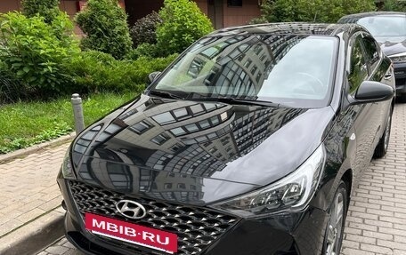 Hyundai Solaris II рестайлинг, 2020 год, 1 400 000 рублей, 4 фотография