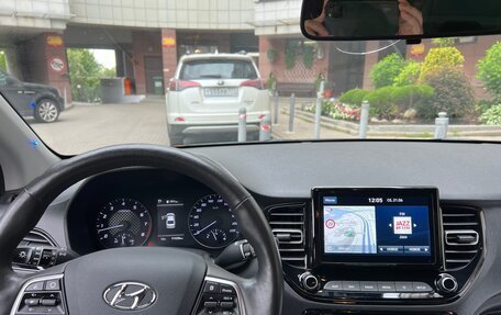 Hyundai Solaris II рестайлинг, 2020 год, 1 400 000 рублей, 10 фотография