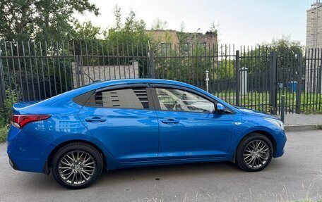 Hyundai Solaris II рестайлинг, 2017 год, 950 000 рублей, 3 фотография