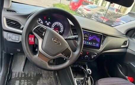Hyundai Solaris II рестайлинг, 2017 год, 950 000 рублей, 5 фотография