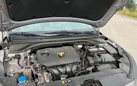 Hyundai Elantra VI рестайлинг, 2019 год, 1 750 000 рублей, 11 фотография