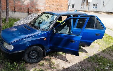 Skoda Felicia I рестайлинг, 1997 год, 106 000 рублей, 2 фотография